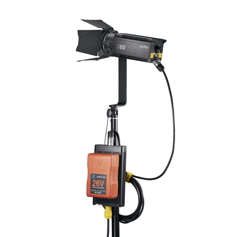 Godox S60 осветитель светодиодный фокусируемый