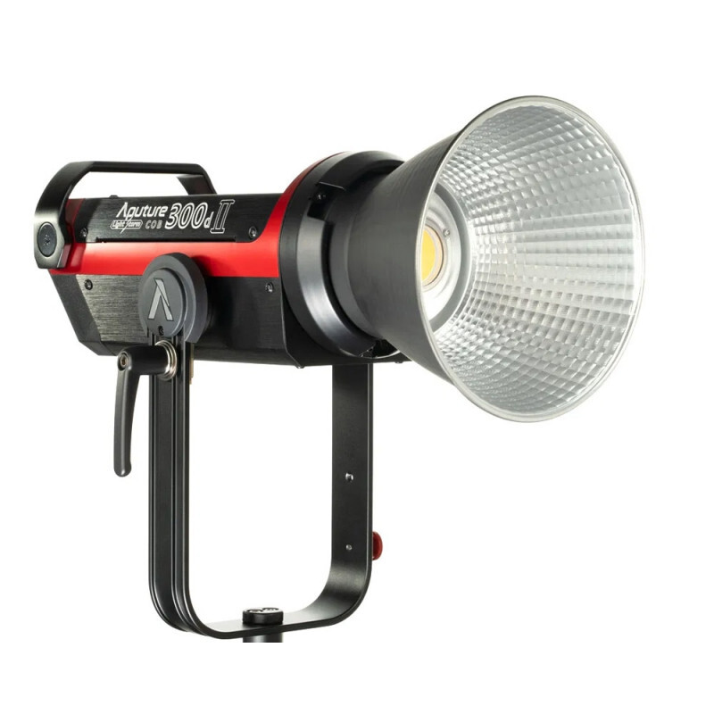 Aputure LS-C300D II V-Mount осветитель 5500K