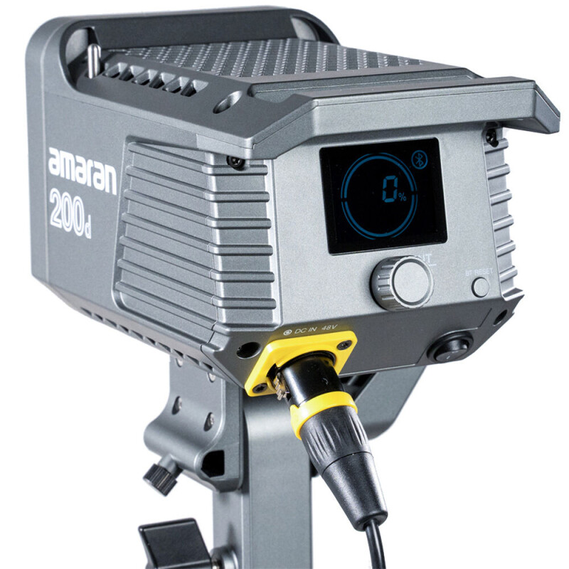 Aputure Amaran 200d осветитель