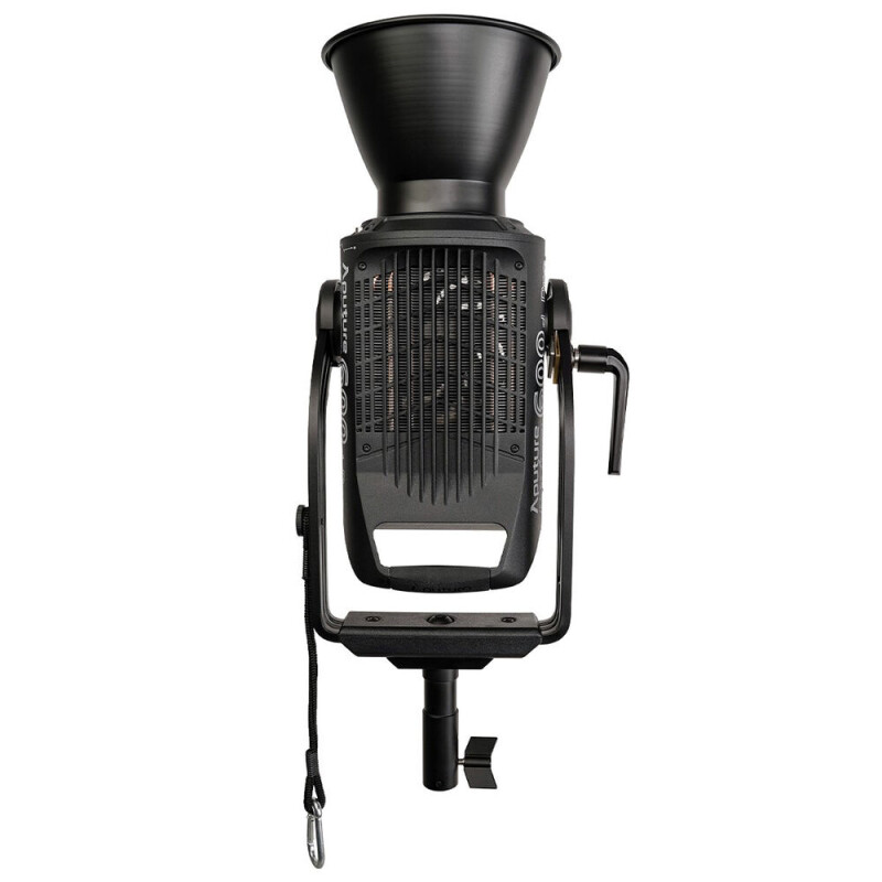 Aputure LS 600D Pro осветитель V-mount