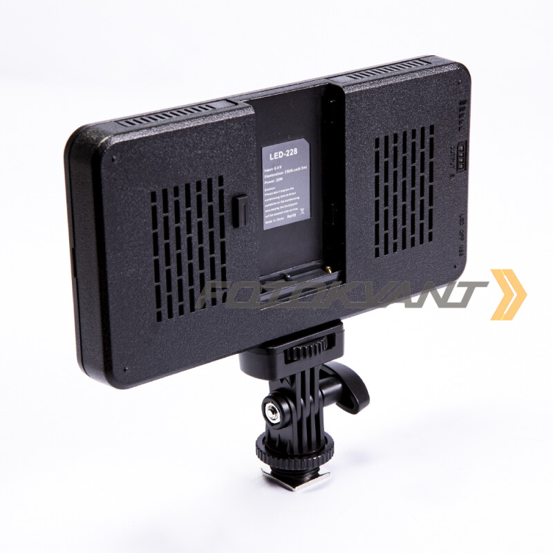 Fotokvant LED-228 накамерный светодиодный осветитель 20 Вт