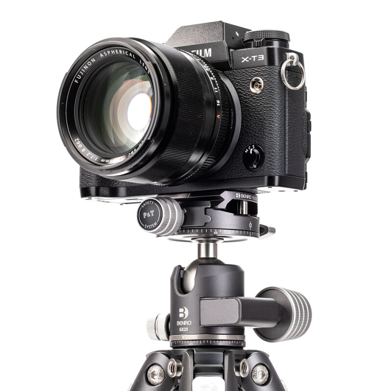 Benro TTOR03CGX25 Tortoise штатив с шаровой головой/карбоновый с цангами