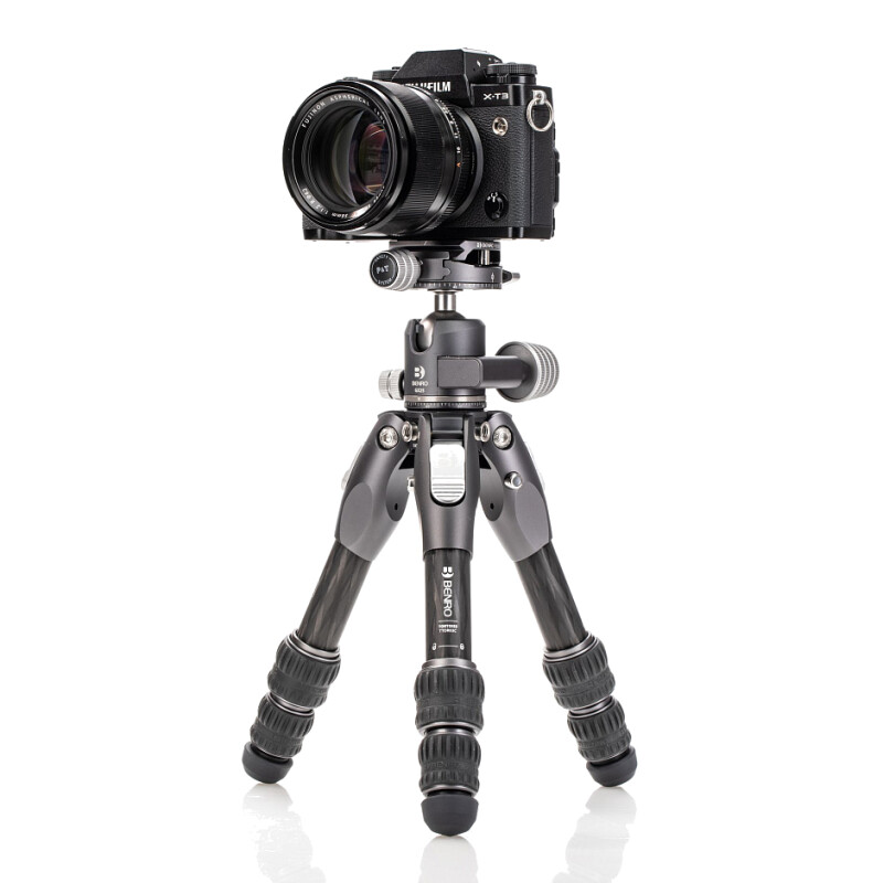 Benro TTOR03CGX25 Tortoise штатив с шаровой головой/карбоновый с цангами