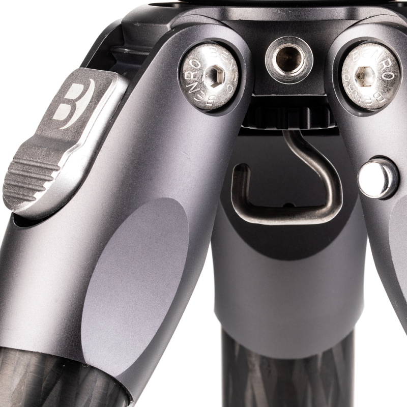 Benro TTOR34C Tortoise штатив карбоновый с цангами