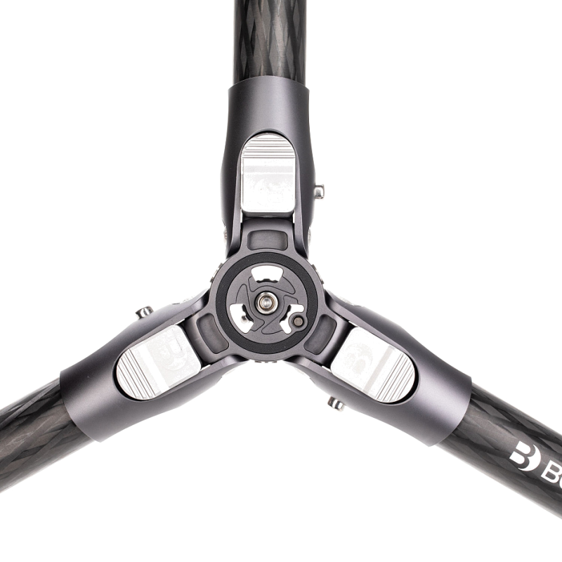 Benro TTOR34C Tortoise штатив карбоновый с цангами