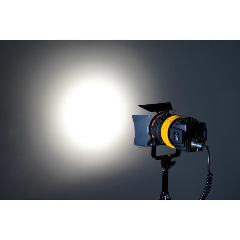 FST SPL-1200 светодиодный осветитель