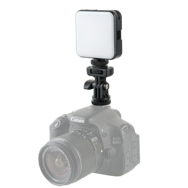 Falcon Eyes V-LED 64 RGB накамерный светодиодный осветитель