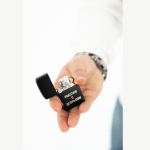 Киношмот зажигалка &quot;Работаю с огоньком&quot;