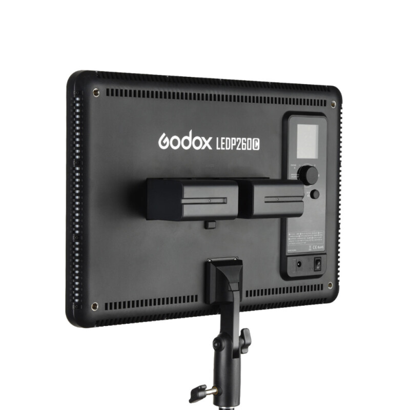 Godox LEDP260C осветитель светодиодный накамерный (без пульта)