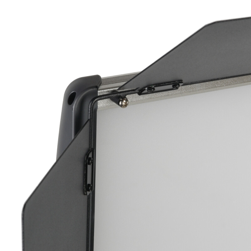 Falcon Eyes LE-120PRO RGB DMX светодиодный осветитель