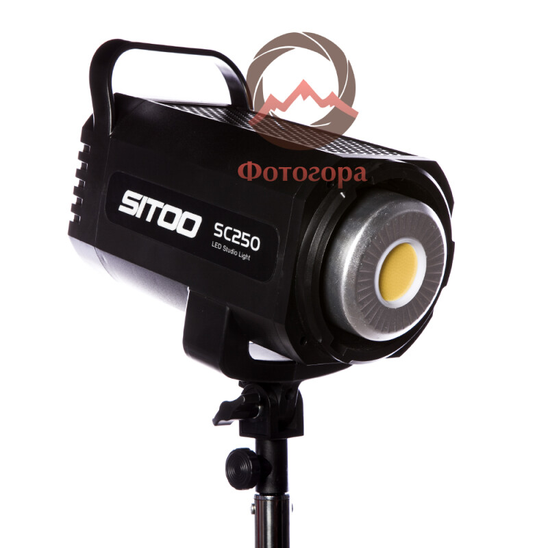 Sitoo SC-250W COB Light осветитель светодиодный 250 Вт с байонетом Bowens