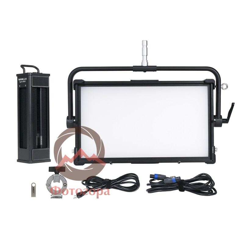 NANLUX DYNO 650C KIT-FT 650W LED Soft Panel светодиодная панель в кофре