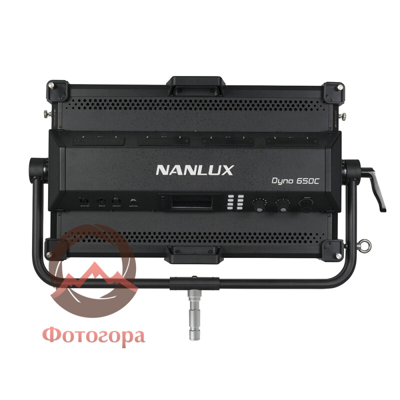 NANLUX DYNO 650C KIT-FT 650W LED Soft Panel светодиодная панель в кофре