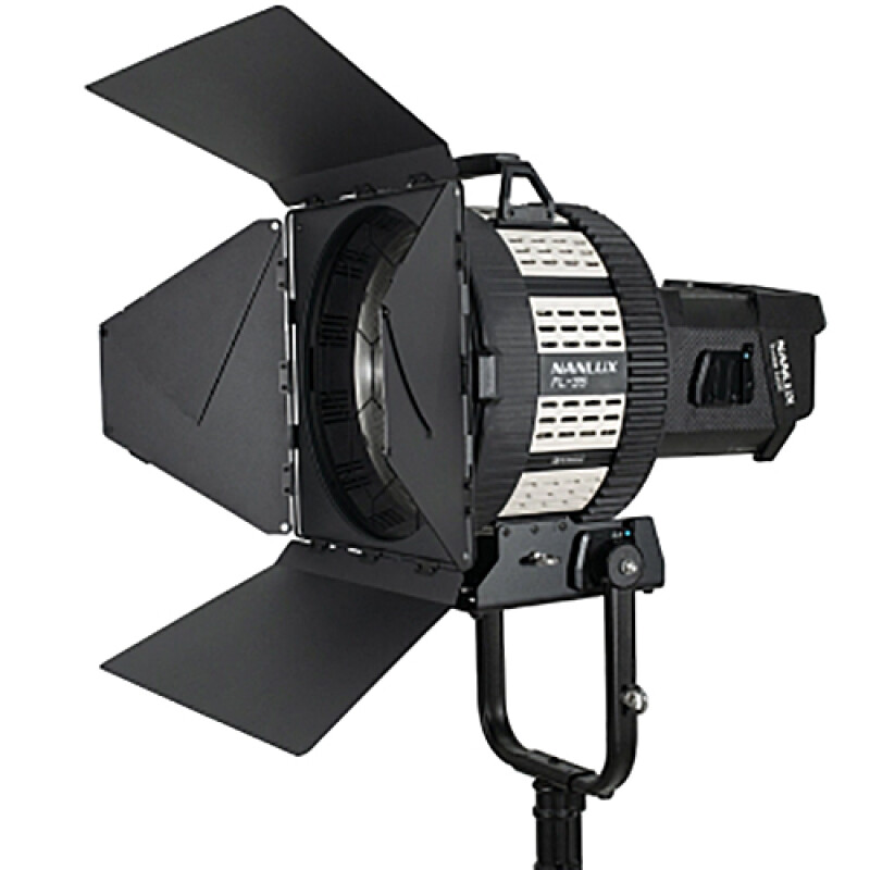 NANLUX Evoke 1200 FL-KIT 1200 Spot Light with FL-35 and Flight case осветительный прибор