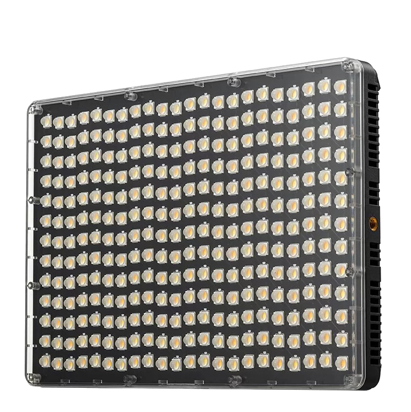Aputure Amaran P60X осветитель Aputure Amaran P60X осветитель