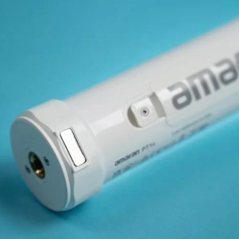 Aputure Amaran PT2c осветитель