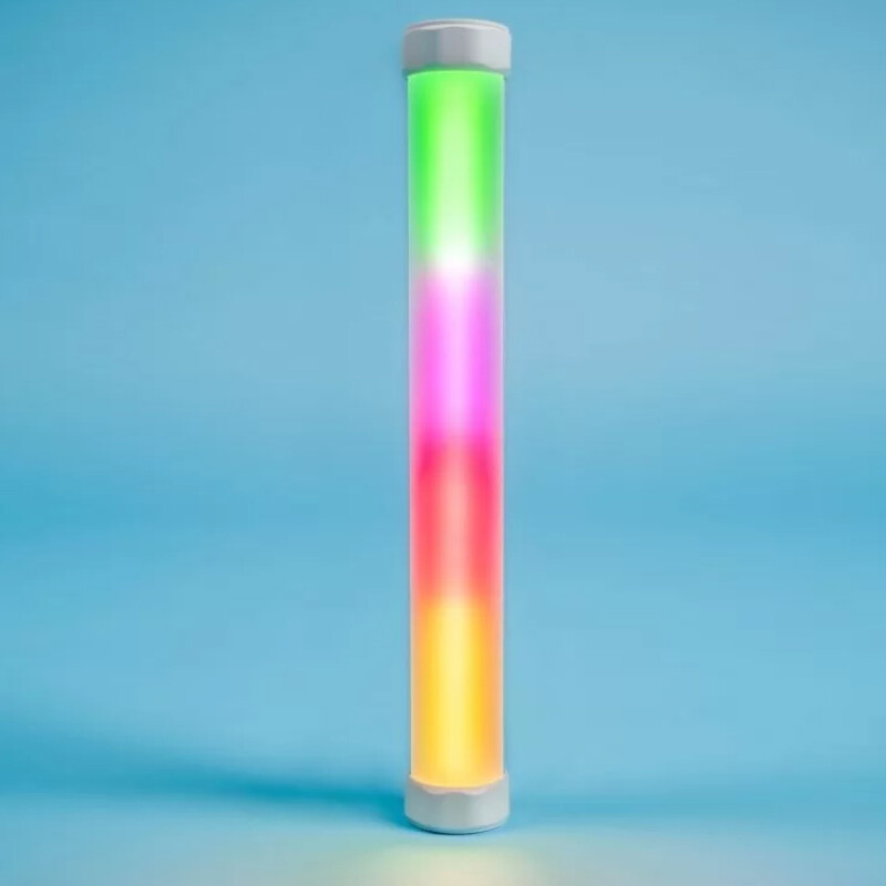 Aputure Amaran PT2c осветитель