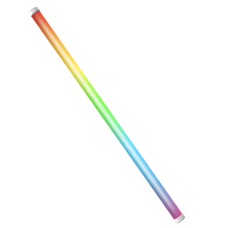 Aputure Amaran PT4c осветитель