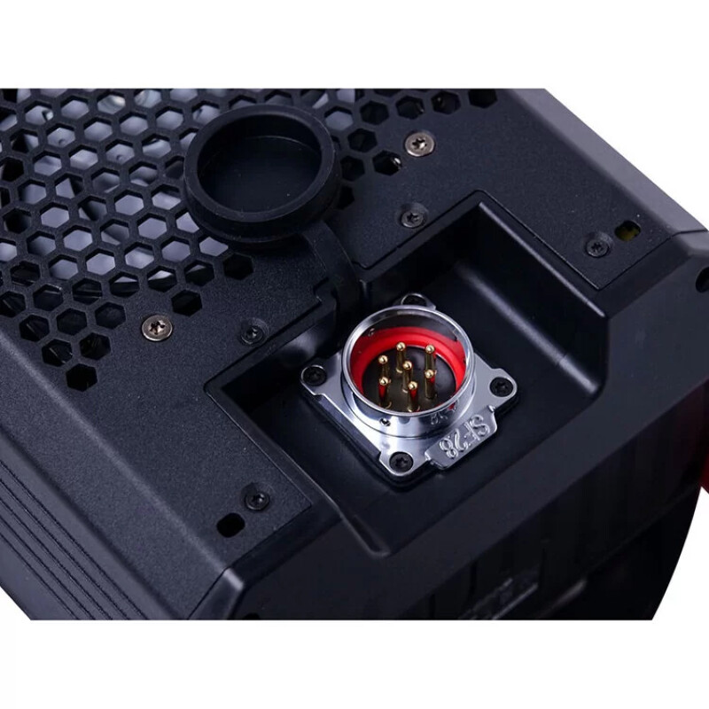 Aputure LS 600c Pro осветитель V-mount