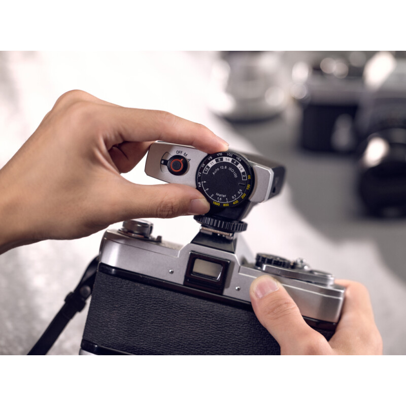 Godox LUX Junior накамерная вспышка