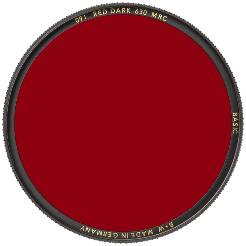 B+W BASIC 091 Red dark MRC 630 светофильтр тёмно-красный для черно-белой съемки 46 мм