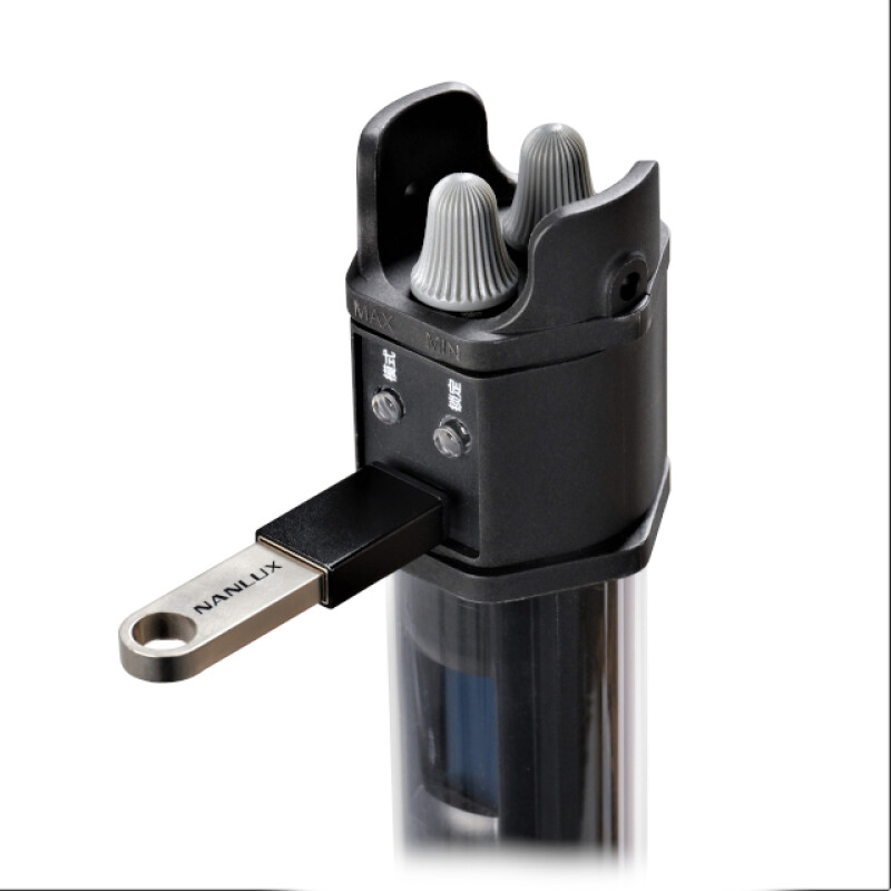 Nanlite PavoTube II 15C-KIT 2 RGBWW комплект светодиодных трубок 61 см