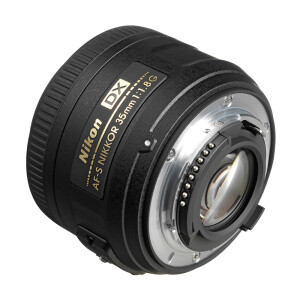 Nikon 35mm f/1.8G AF-S DX Nikkor объектив