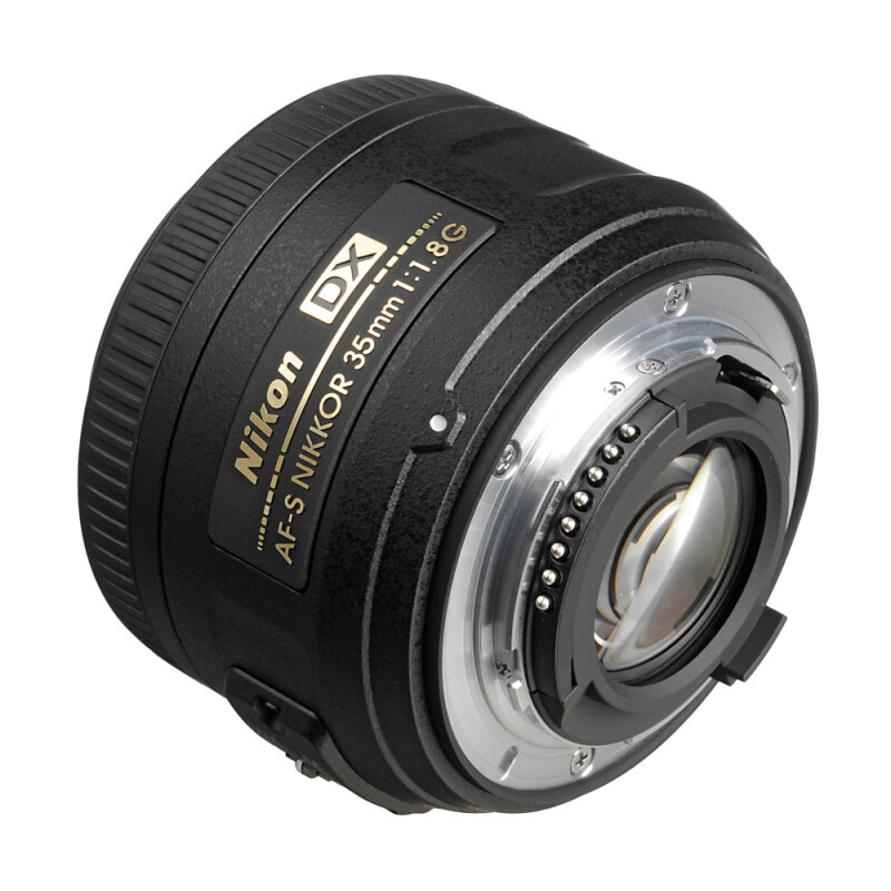 Nikon 35mm f/1.8G AF-S DX Nikkor объектив