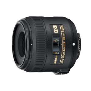 Nikon 40mm f/2.8G AF-S DX Micro Nikkor объектив