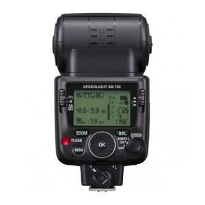 Nikon Speedlight SB-700 фотовспышка