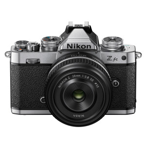 Nikon Z fc Kit 28mm f/2.8 SE фотоаппарат