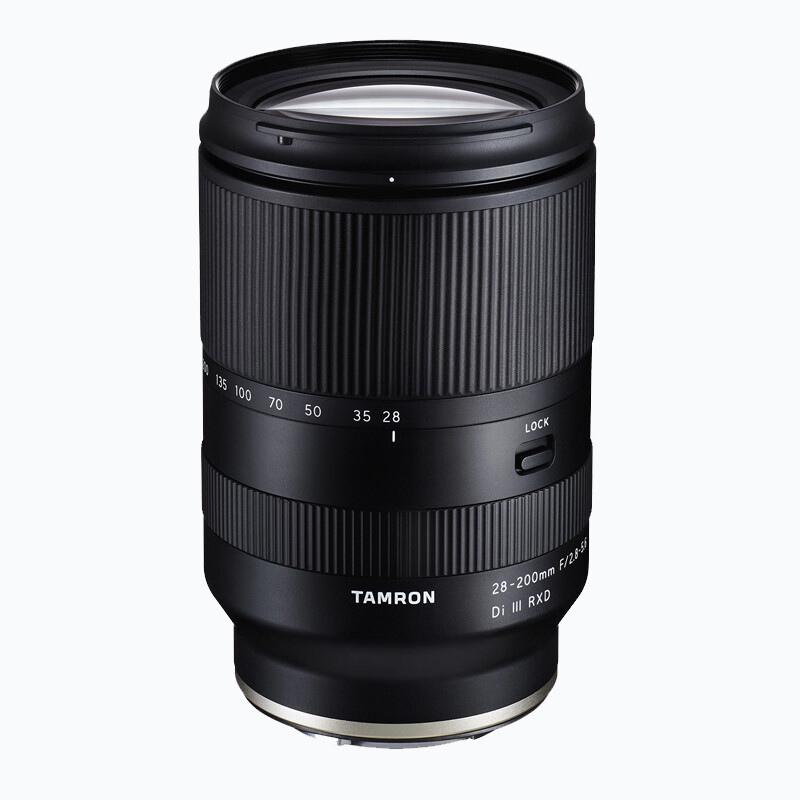 Tamron 28-200mm f/2.8-5.6 Di III RXD Sony E объектив