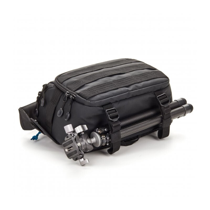 Tenba (637-760) Axis v2 Tactical 4L Sling Bag Black сумка-слинг для фотоаппарата