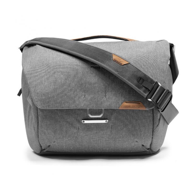 Peak Design (BEDM-13-AS-2) The Everyday Messenger 13L V2.0 Ash фотосумка
