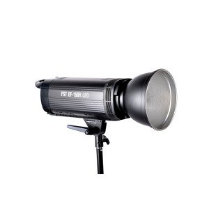 FST EF-150R LED светодиодный осветитель