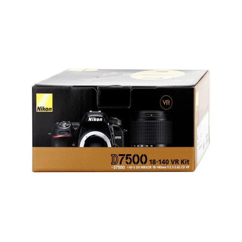 Nikon D7500 Kit 18-140 VR зеркальный фотоаппарат