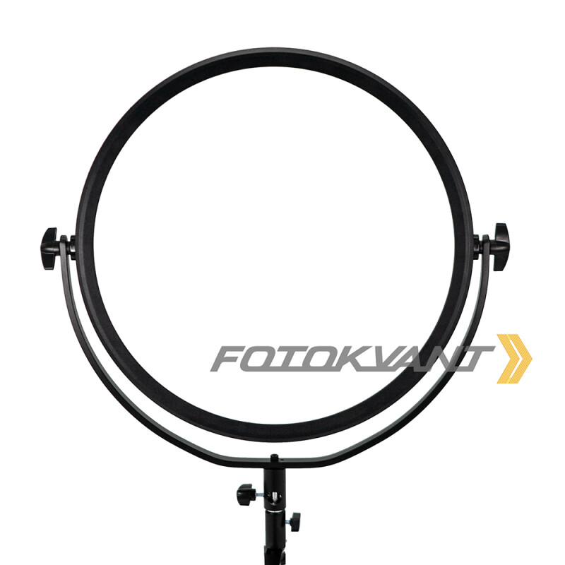 Fotokvant RGB-188AAPC круглый светодиодный осветитель RGB 70 Вт
