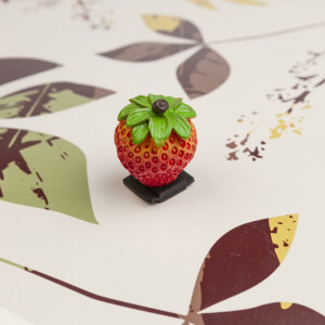 Fotokvant PRZ-037 F8 заглушка на горячий башмак клубника