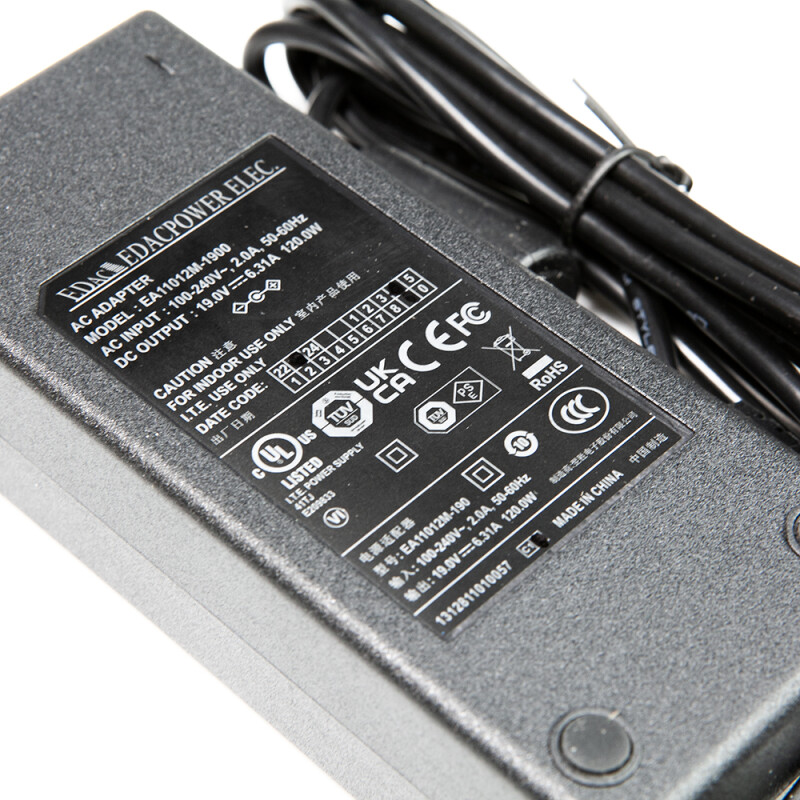 YongNuo EA11012M-1900 19В 6.31А 120Вт сетевой адаптер для YNRAY100