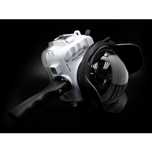 Sea Frogs A6xxx Salted Line Series 6xxx (White) + with pistol grip подводный бокс для Sony A6xxx