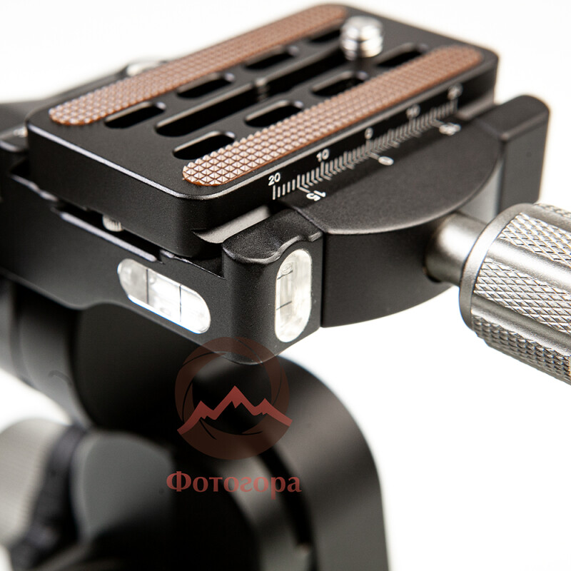 Leofoto GW-01 tripod head 3-осевая штативная головка с редуктором и площадкой Arca-Swiss