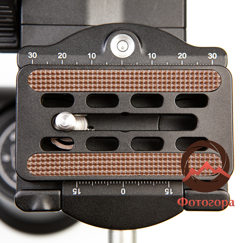 Leofoto GW-01 tripod head 3-осевая штативная головка с редуктором и площадкой Arca-Swiss