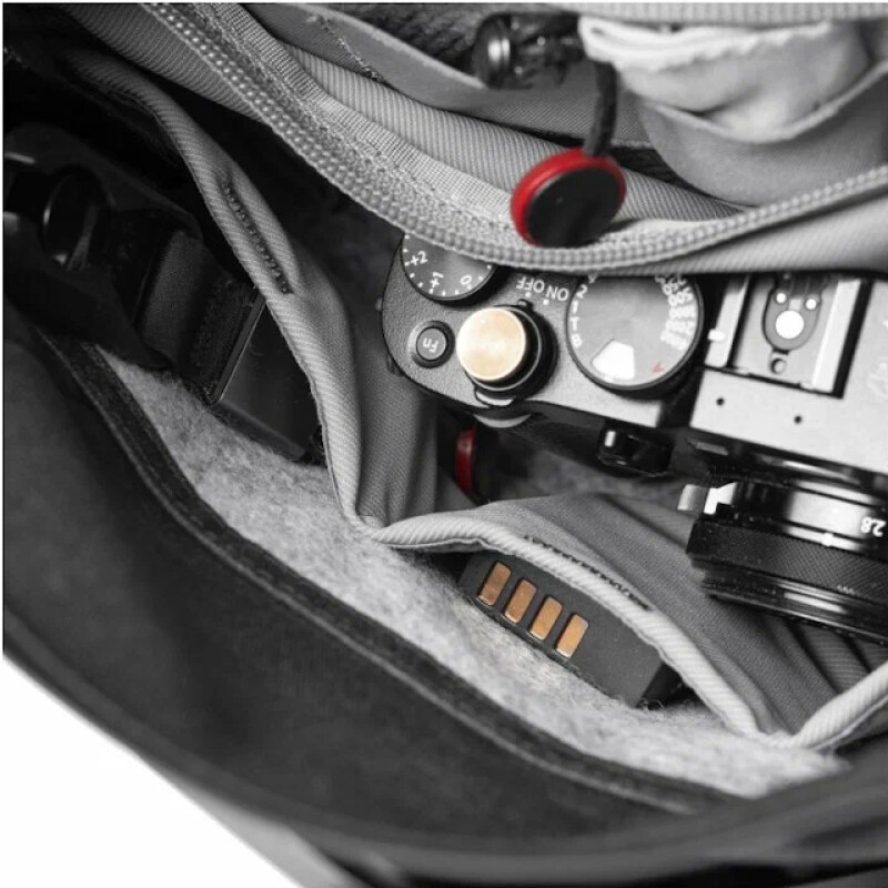 Peak Design Field Pouch Black V2.0 чехол