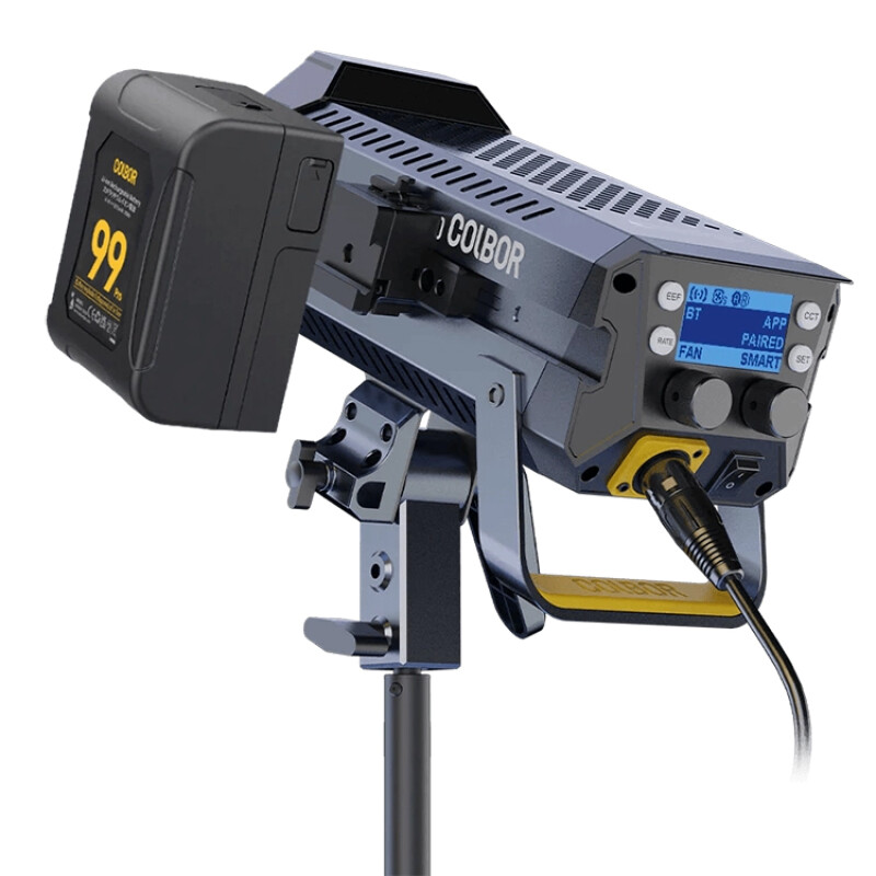 Colbor CL330 осветитель