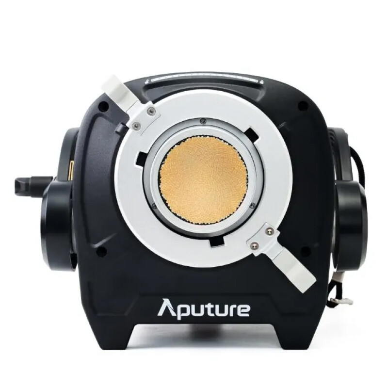 Aputure STORM 1200X осветитель