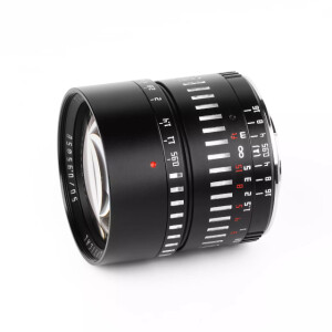 TTArtisan 50mm F0.95 E-mount объектив
