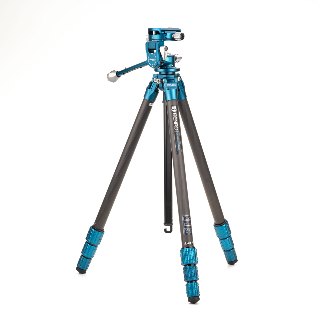 Benro TSSL08CPHVF2 Super Slim штатив карбоновый с универсальной головой для фото и видео/ Arca