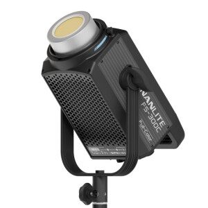 NANLITE FS 300C RGB LED осветитель