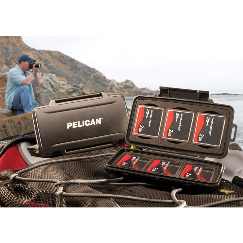 Pelican 0945 CF CARD CASE BLK защитный кейс черный для карт памяти CF