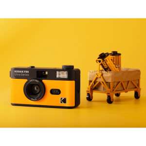 Kodak Ultra F9S Film Camera Yellow пленочный фотоаппарат